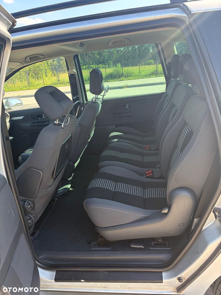 Volkswagen Sharan 2.0 TDI Trendline - 10