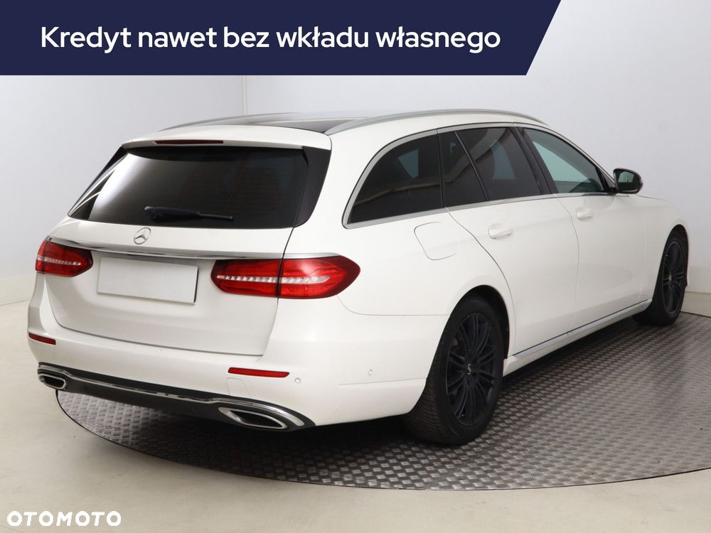 Mercedes-Benz Klasa E - 7
