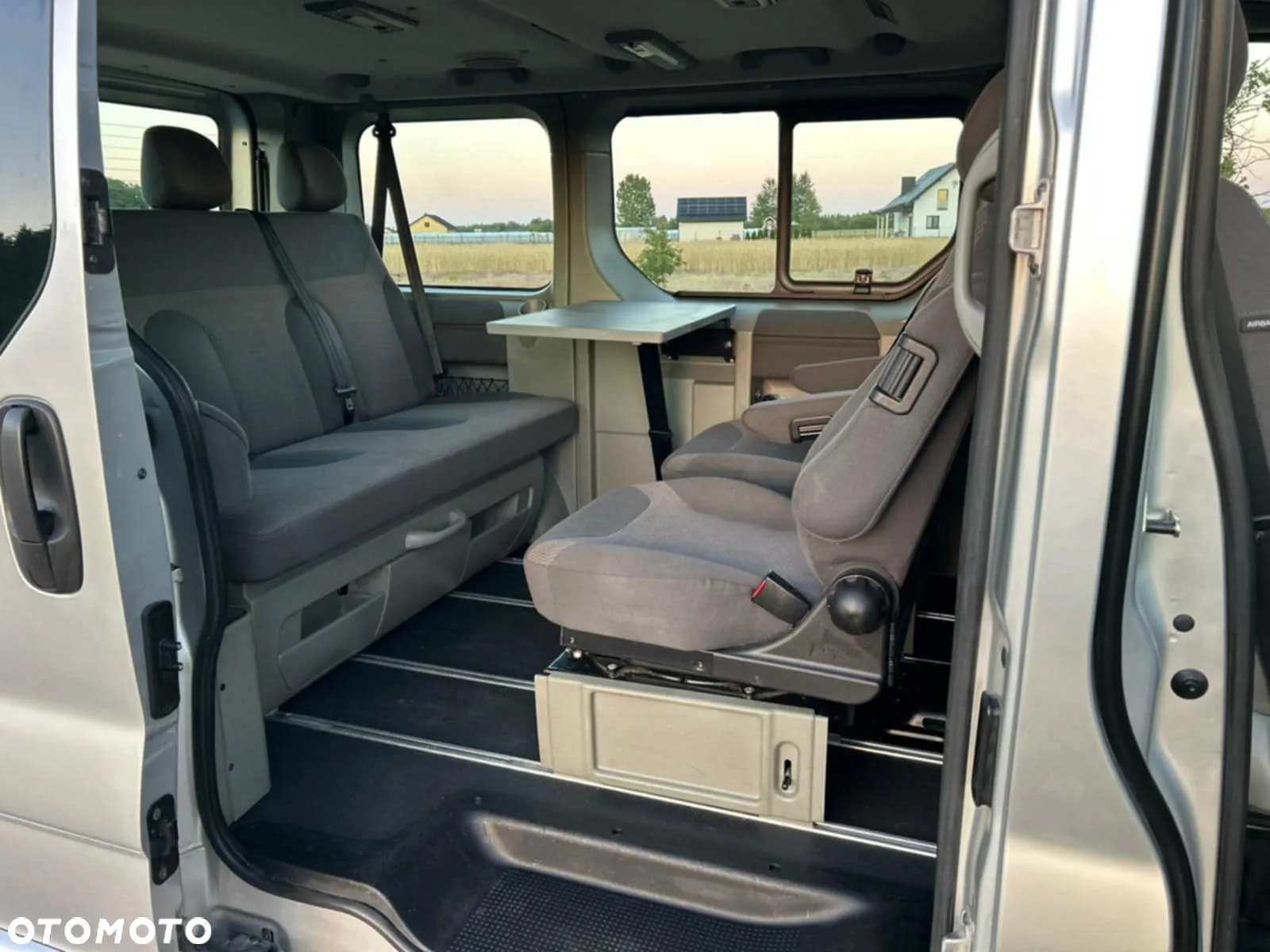 Opel Vivaro - 20