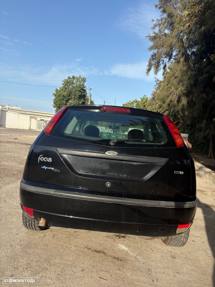 Ford Focus 1.8 TDCi Trend - 8