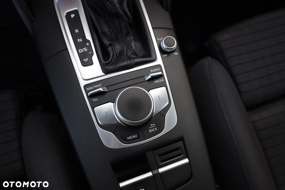 Audi A3 Limousine 1.4 TFSI CoD Sport S tronic - 15