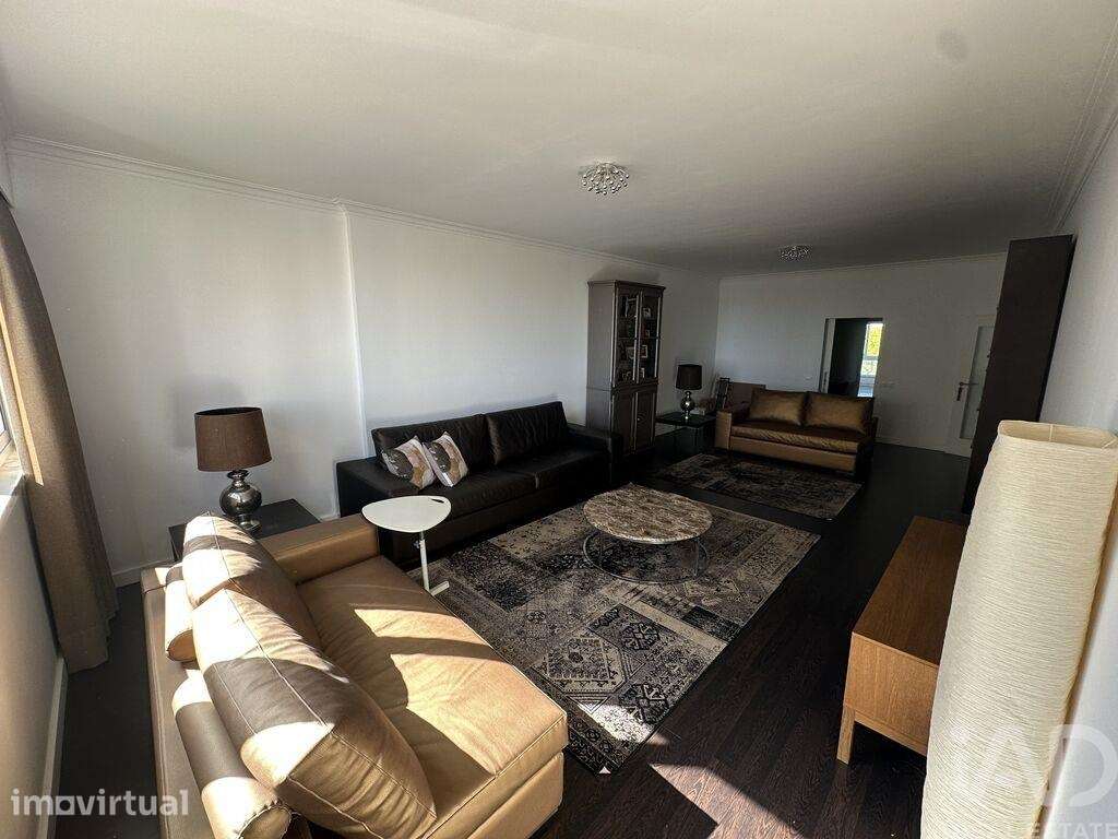 Apartamento T3 em Belém de 153,00 m2