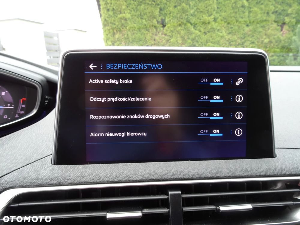 Peugeot 5008 1.5 BlueHDi Allure Pack S&S EAT8 - 35