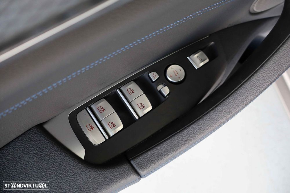 BMW iX3 M Sport Inspiring - 22