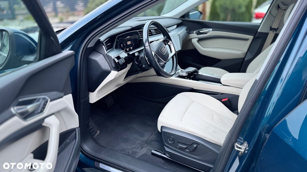 Audi e-tron 50 Quattro - 24