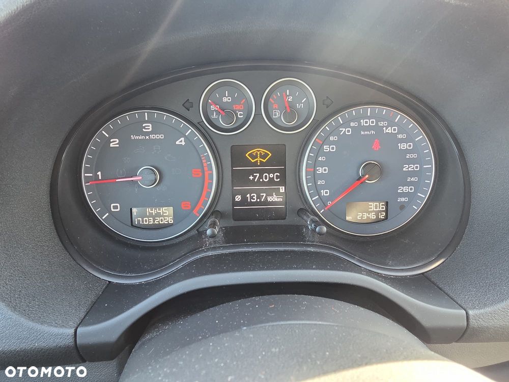 Audi A3 Sportback 2.0 TDI DPF quattro S line Sportpaket - 10