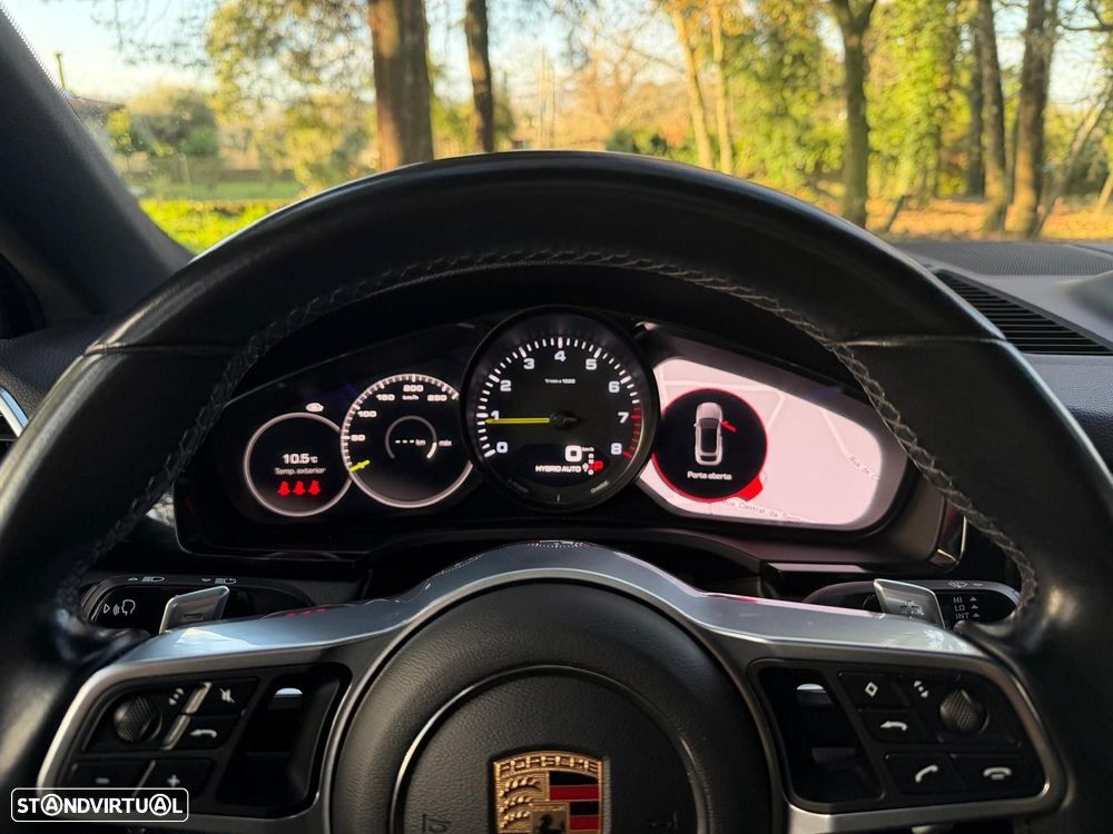 Porsche Cayenne E-Hybrid - 15