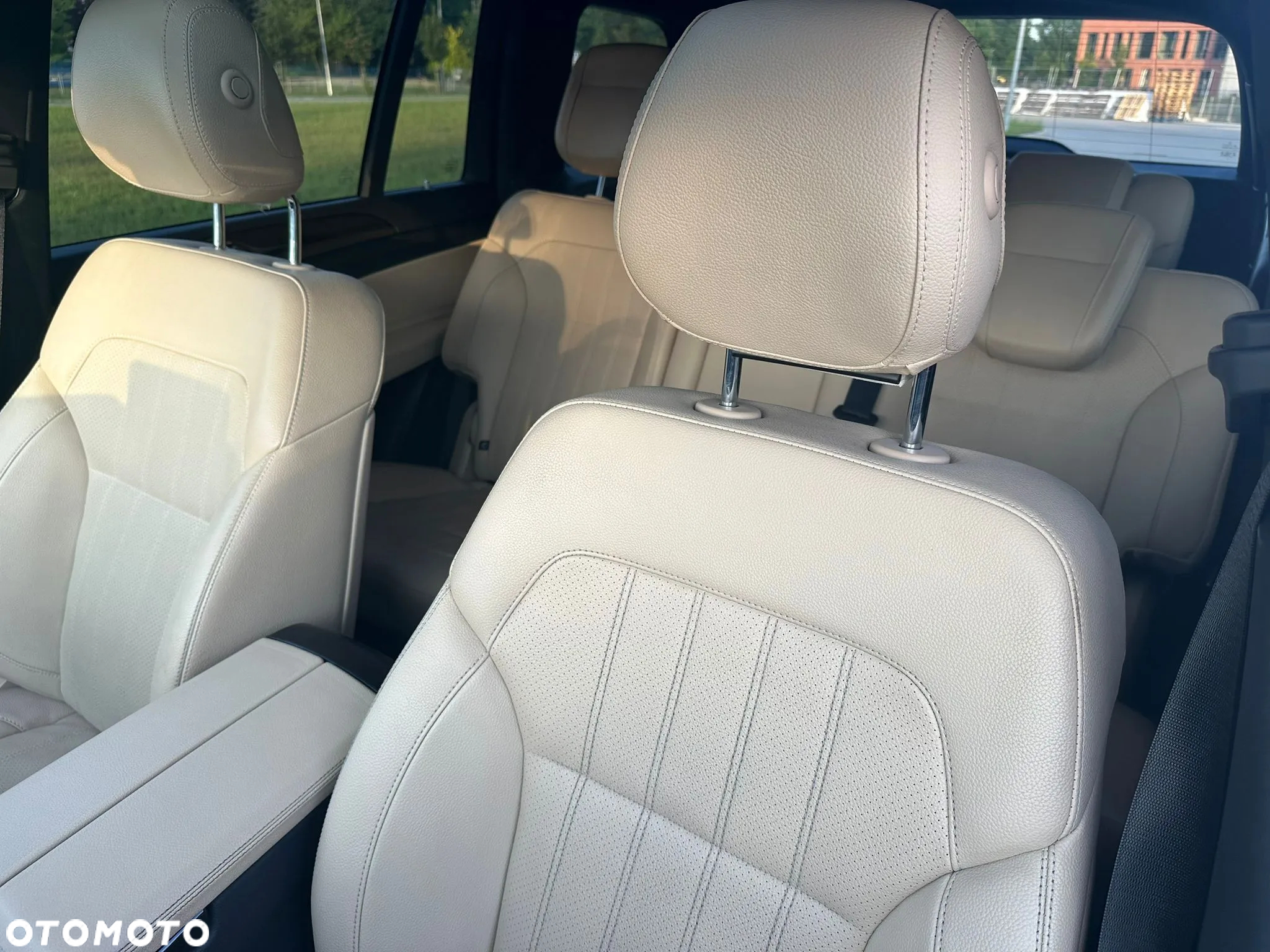 Mercedes-Benz GLS 400 4Matic 9G-TRONIC - 21