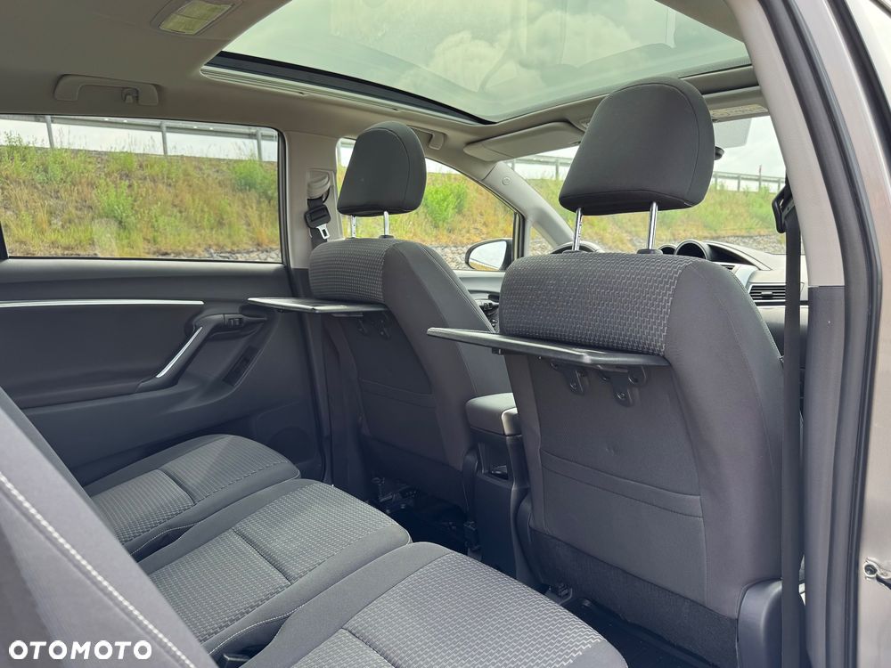 Toyota Verso 1.8 5-Sitzer Skyview Edition - 29