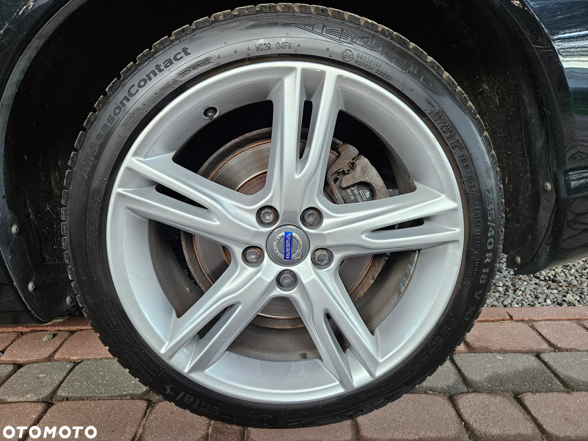 Volvo V70 D4 Geartronic Momentum - 27