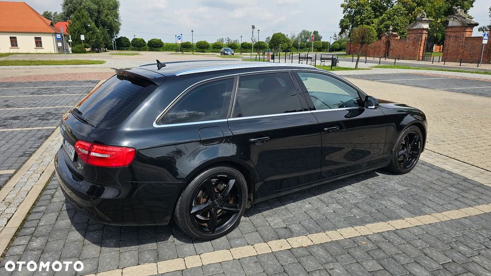 Audi A4 Avant - 7