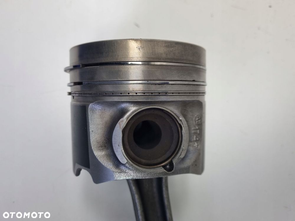 TŁOK KORBOWÓD Audi A6 C7 3.0 TDI V6 83L120 CLAA - 8