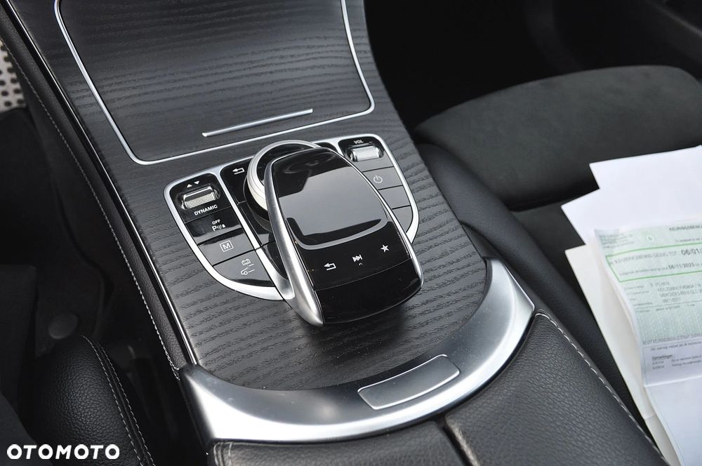 Mercedes-Benz GLC - 35