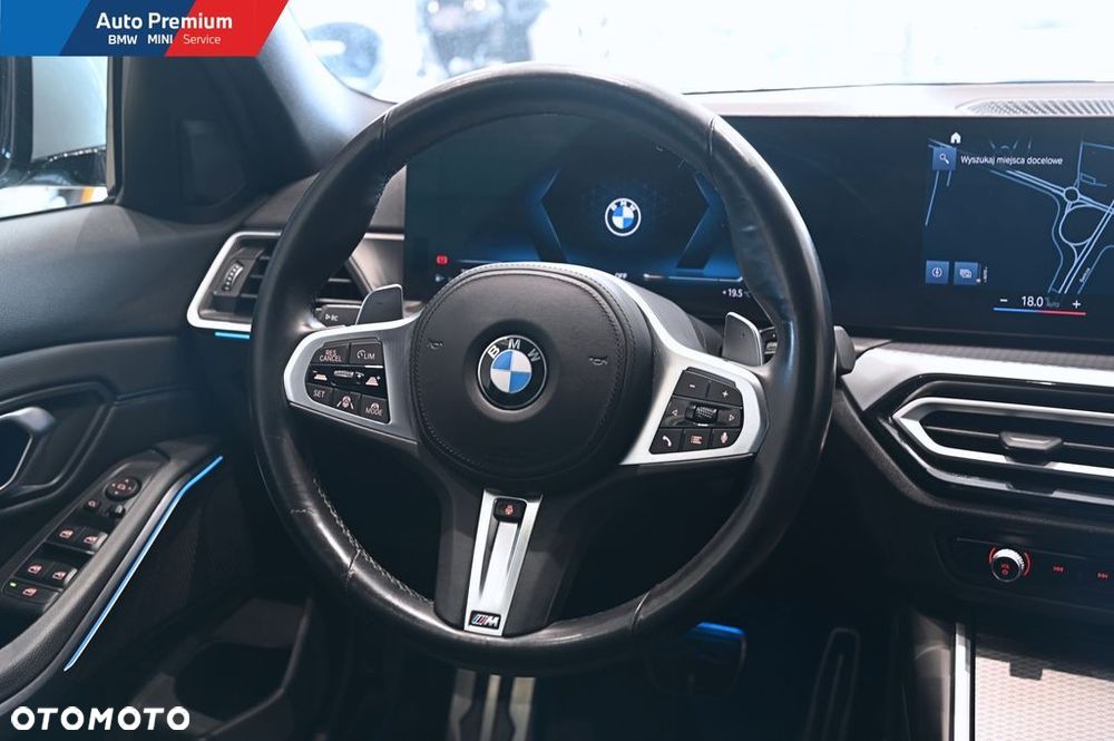 BMW Seria 3 320d xDrive mHEV - 14