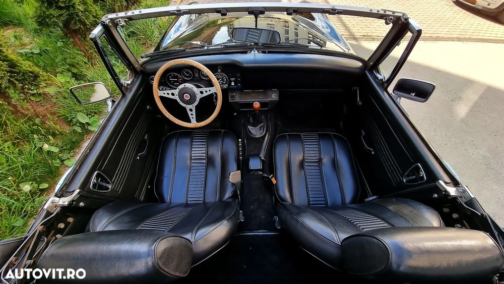 MG Midget - 21