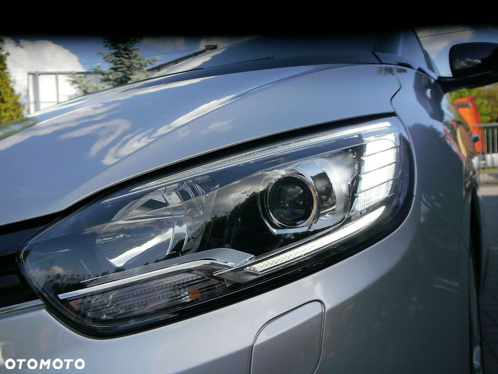 Renault Scenic TCe 140 GPF BUSINESS EDITION - 8
