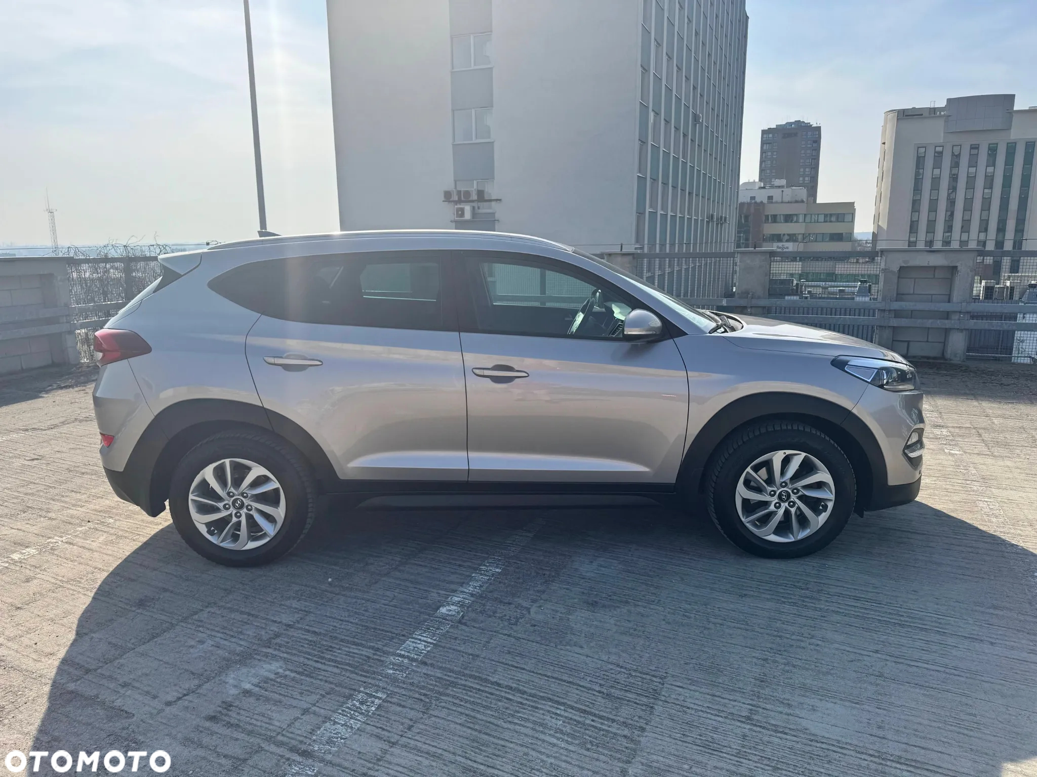 Hyundai Tucson 1.7 CRDI BlueDrive Comfort 2WD DCT - 6