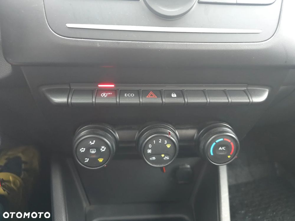 Dacia Duster 1.3 TCe Comfort - 24