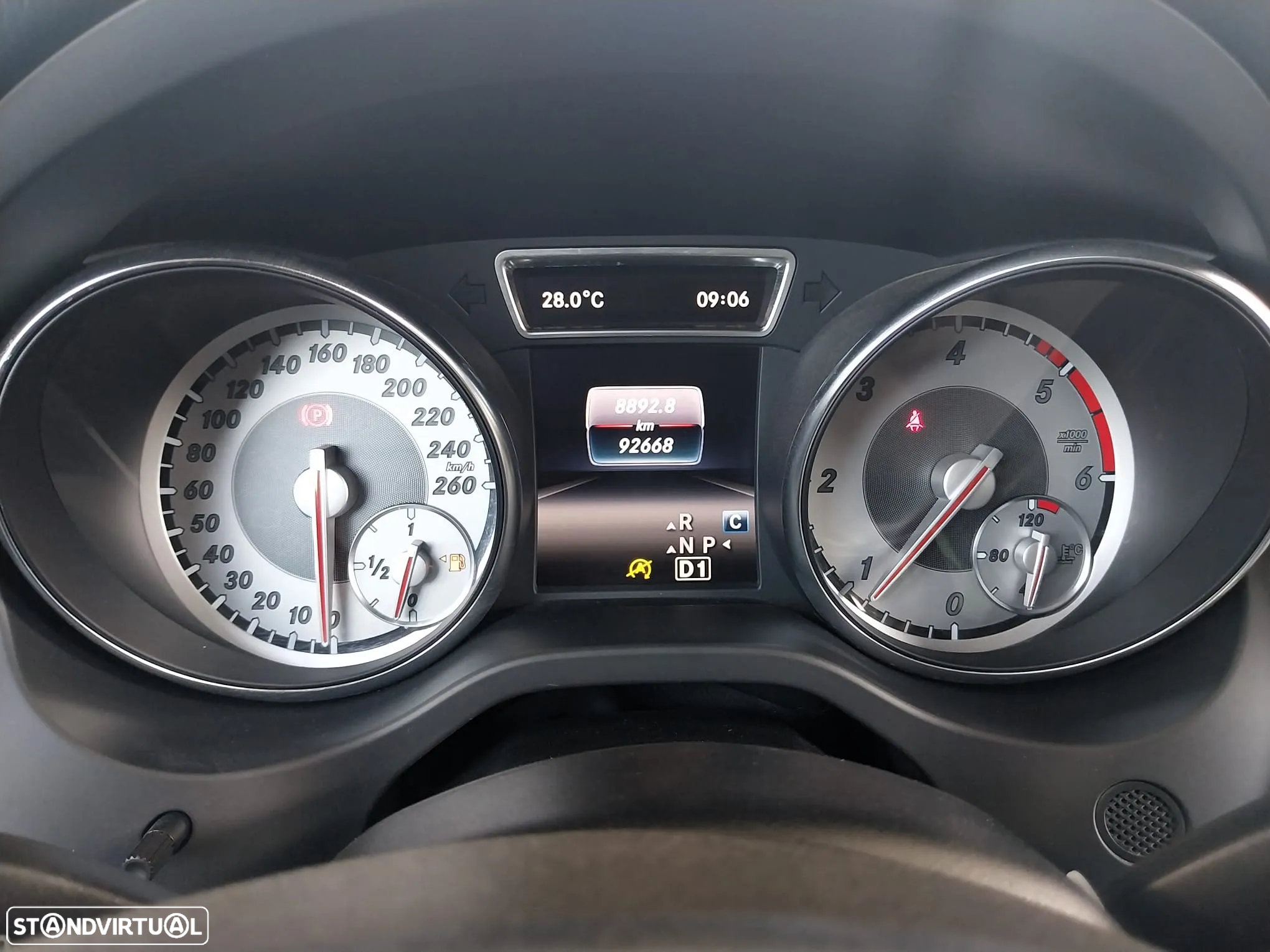 Mercedes-Benz GLA 180 CDi AMG Line Aut. - 19