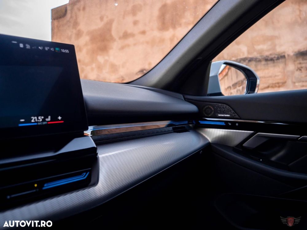 BMW Seria 5 520d Aut. - 11