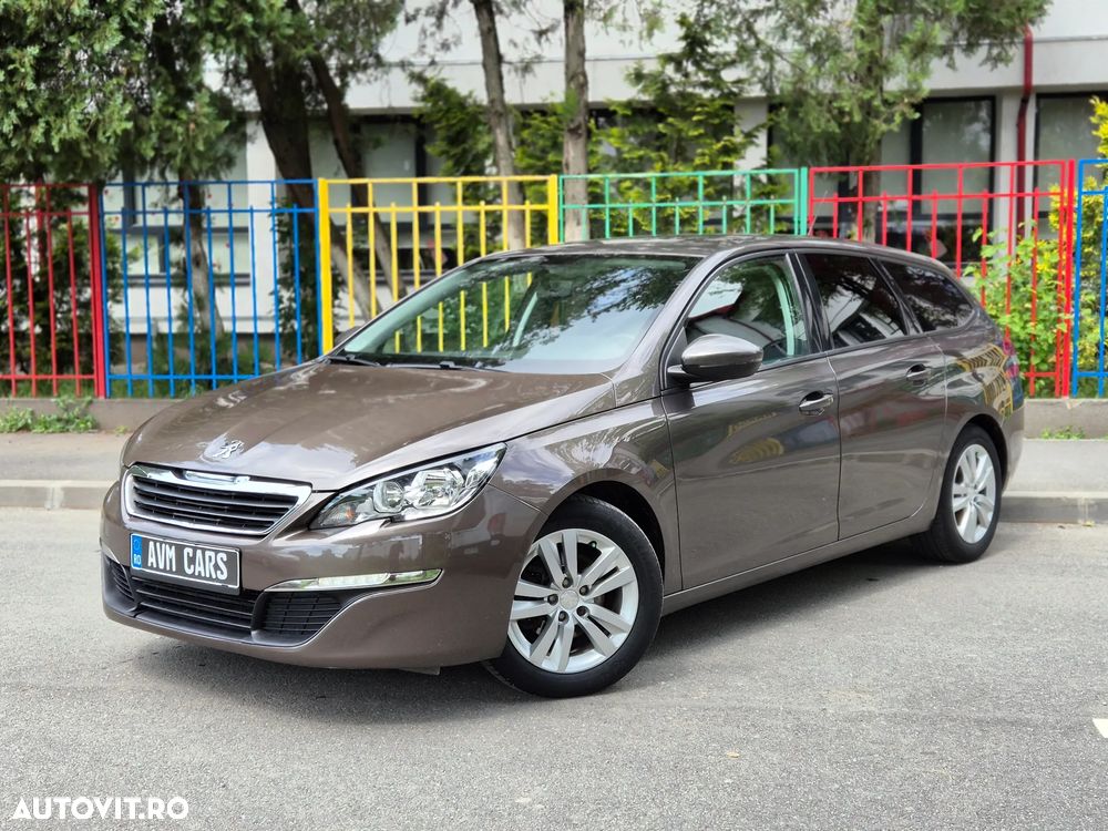 Peugeot 308 1.6 e-HDI FAP STT Allure - 1