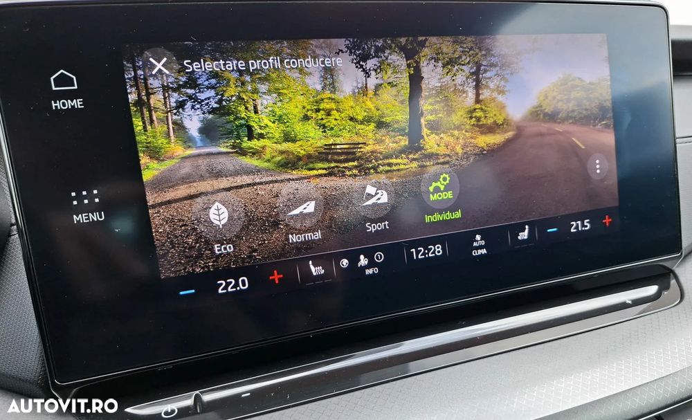 Skoda Octavia Combi 2.0 TDI DSG Style - 31