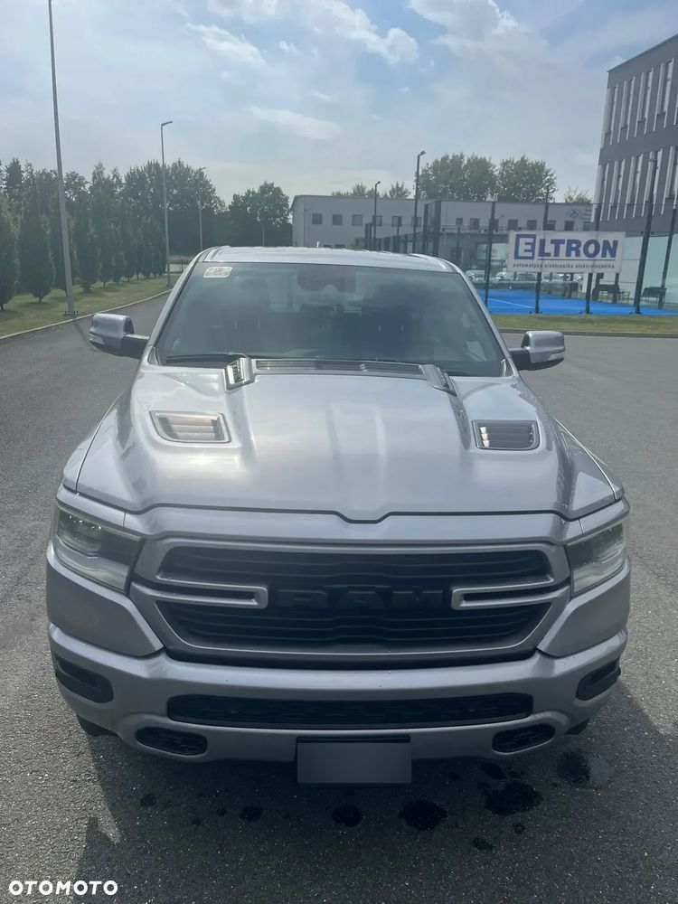 Dodge RAM 1500 5.7 4x4 - 6