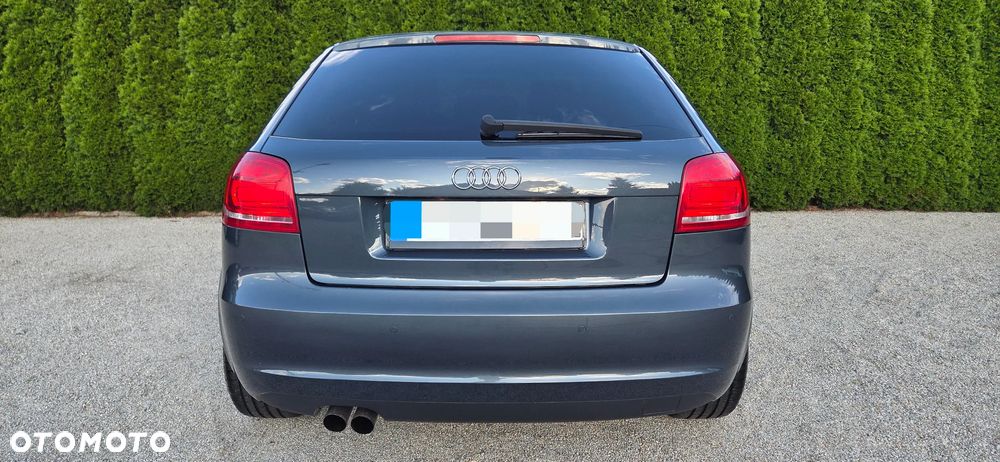 Audi A3 ver-1-4-tfsi-s-tronic-s-line-sportpaket - 8