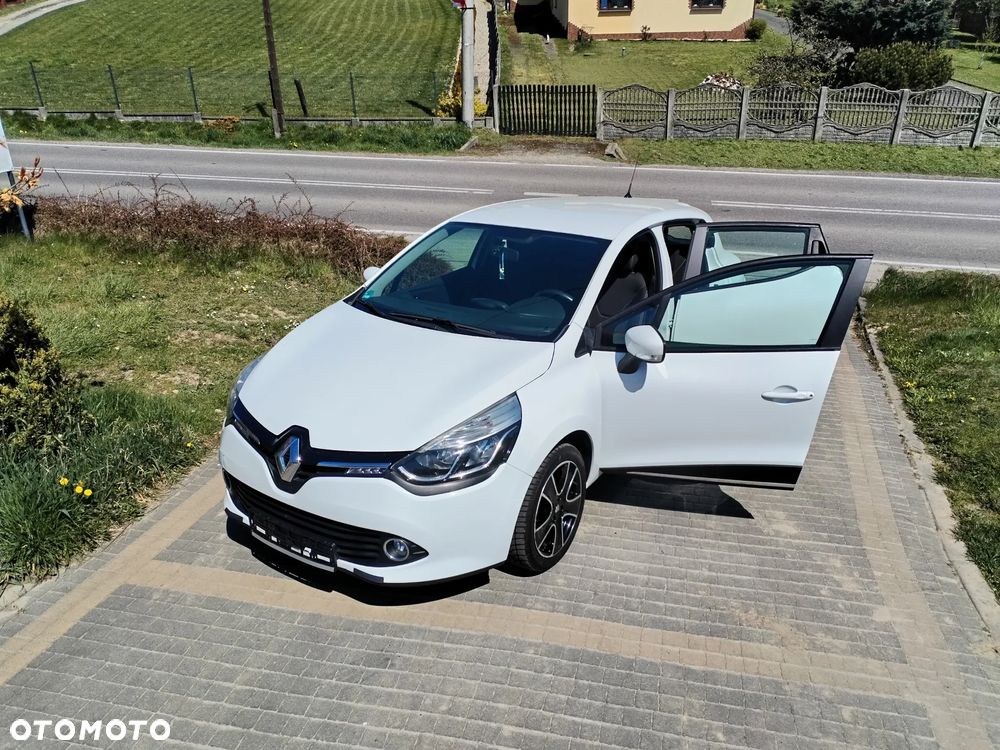 Renault Clio - 40
