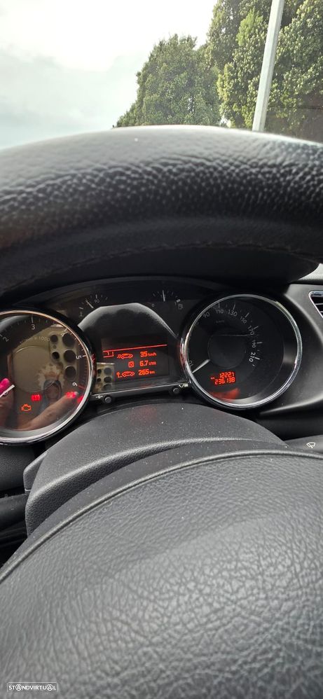 Peugeot 3008 1.6 HDi Sport - 10