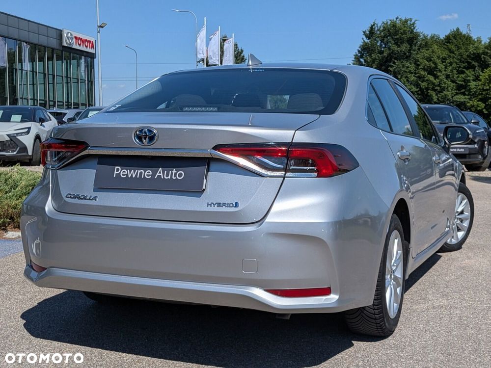 Toyota Corolla 1.8 Hybrid Comfort - 12