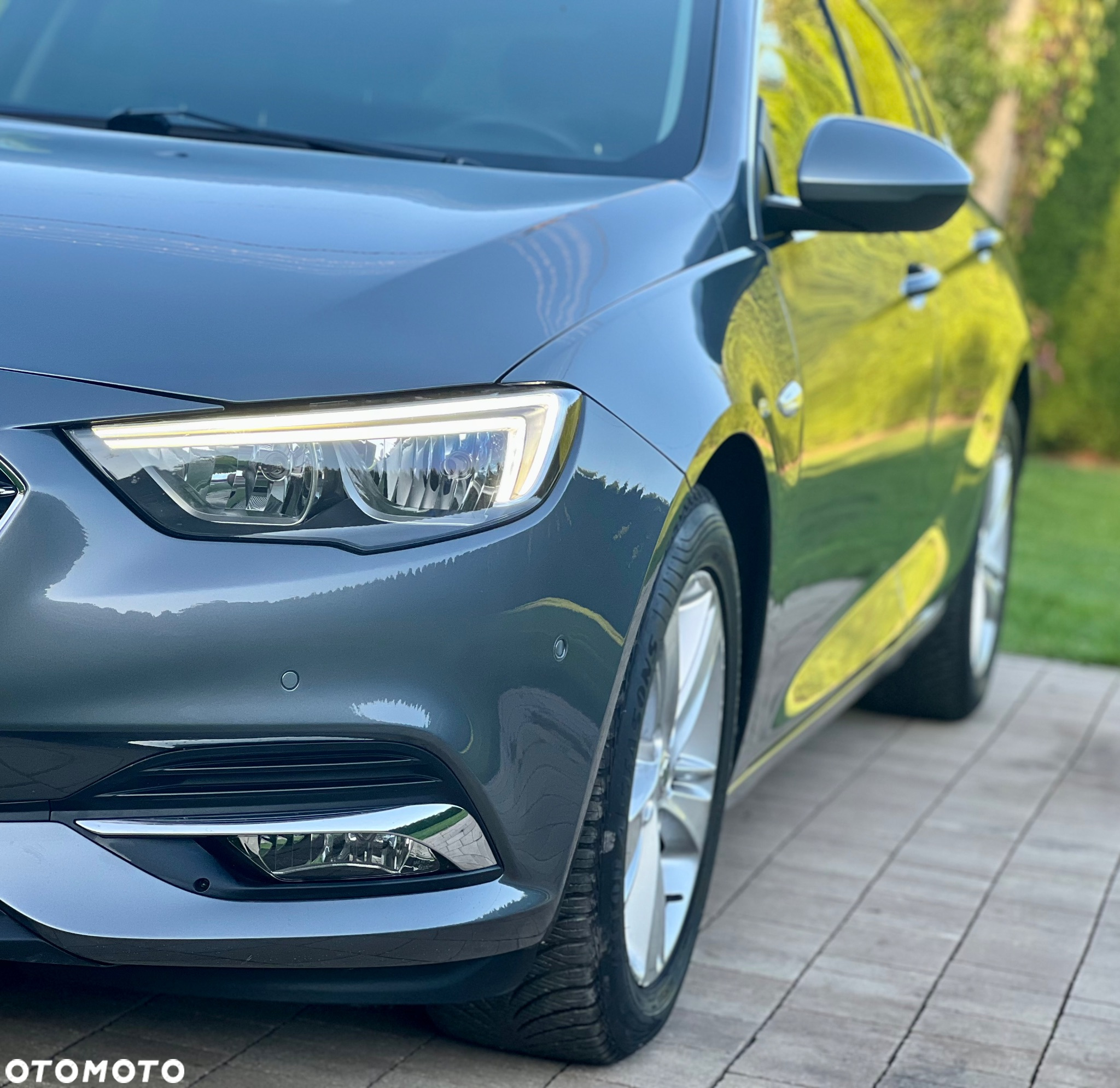 Opel Insignia 1.5 T Elite S&S - 12