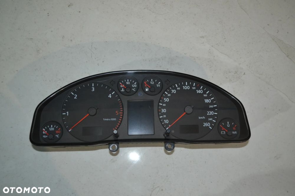 AUDI A4 B5 LIFT TDI LICZNIK ZEGAR VDO EUROPA 8D0920932FX