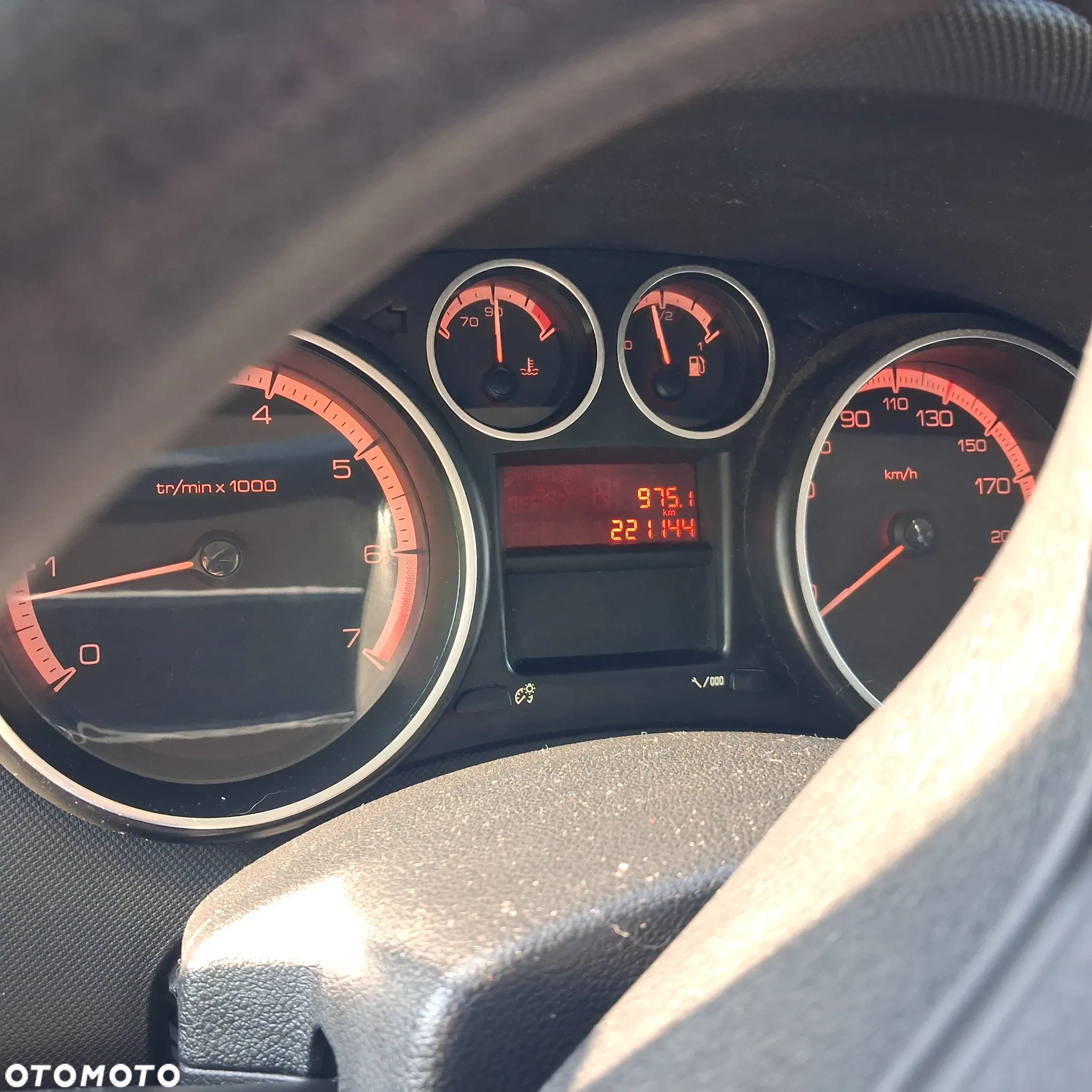 Peugeot 308 - 14