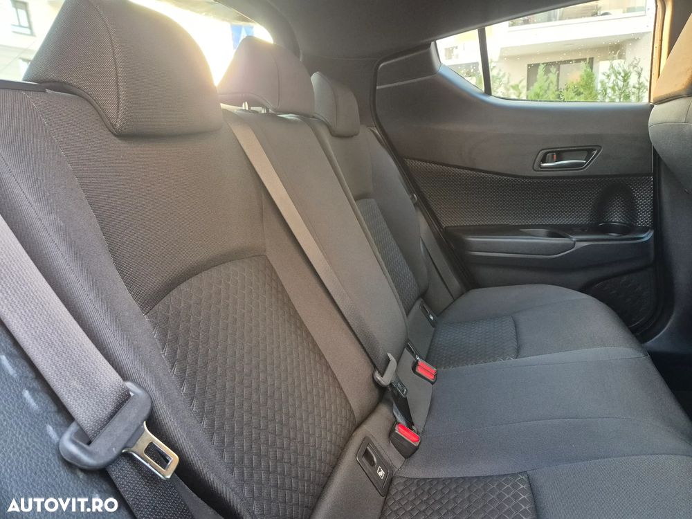 Toyota C-HR 1.8 HSD 122 CP 4x2 CVT C-ult Style - 25