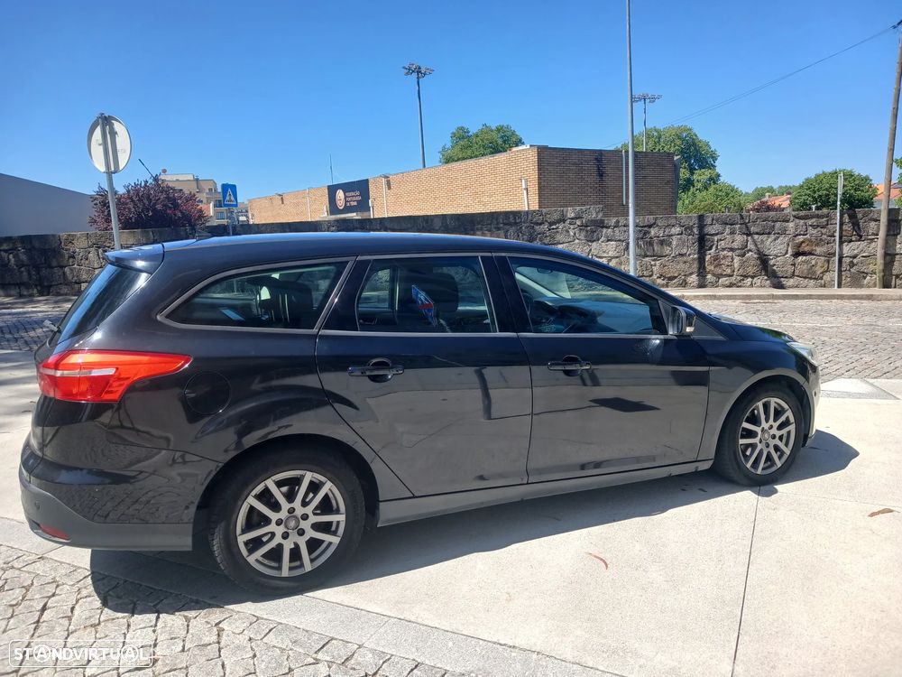 Ford Focus SW 1.5 TDCi Trend ECOnetic - 8