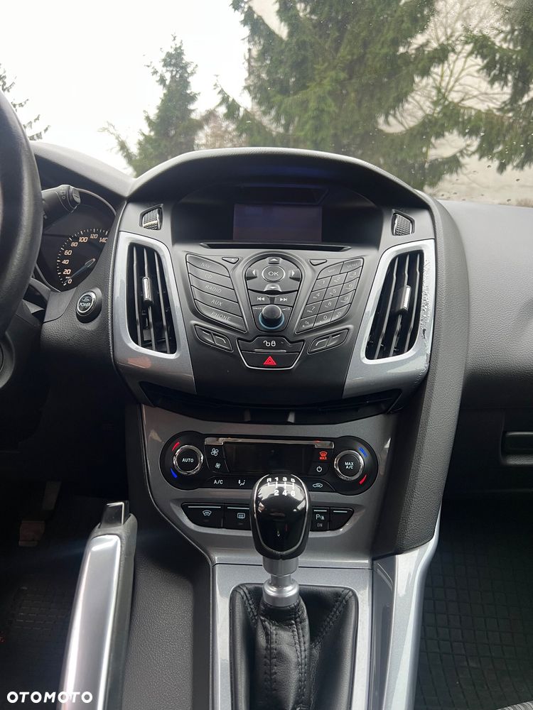 Ford Focus 1.0 EcoBoost Titanium - 35