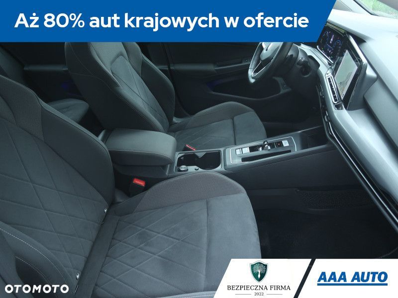 Volkswagen Golf - 10