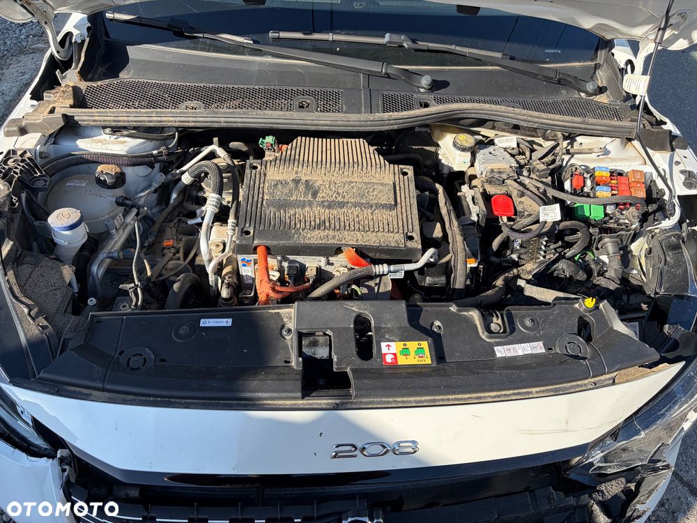 Peugeot 208 Elektromotor 136 E-Style - 25