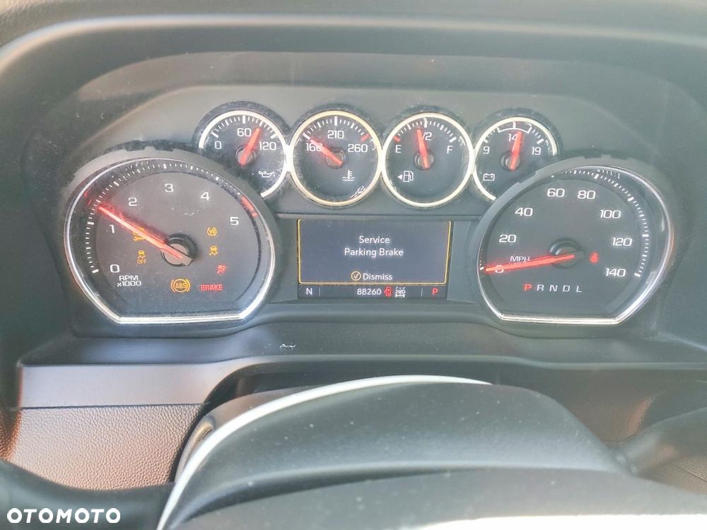 Chevrolet Silverado - 10