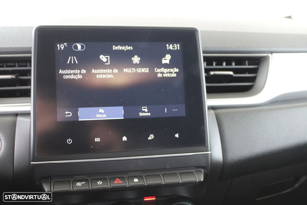 Renault Captur 1.0 TCe Techno Bi-Fuel - 23