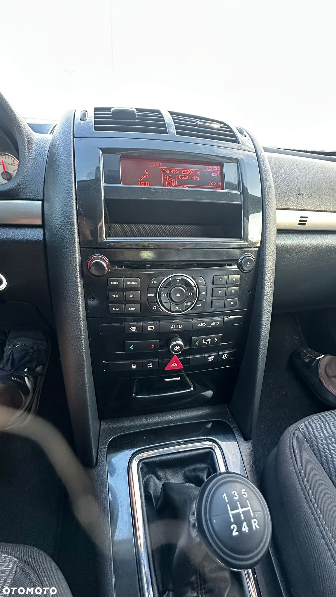 Peugeot 407 - 27