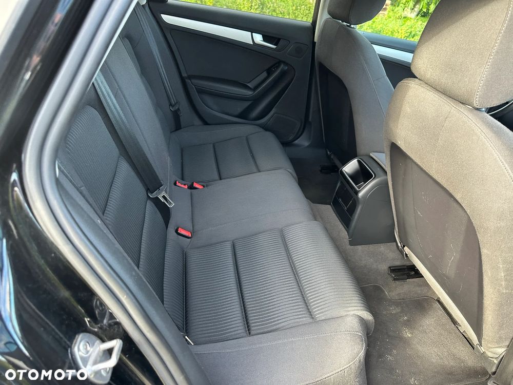Audi A4 Avant 2.0 TDI e DPF Ambiente - 7