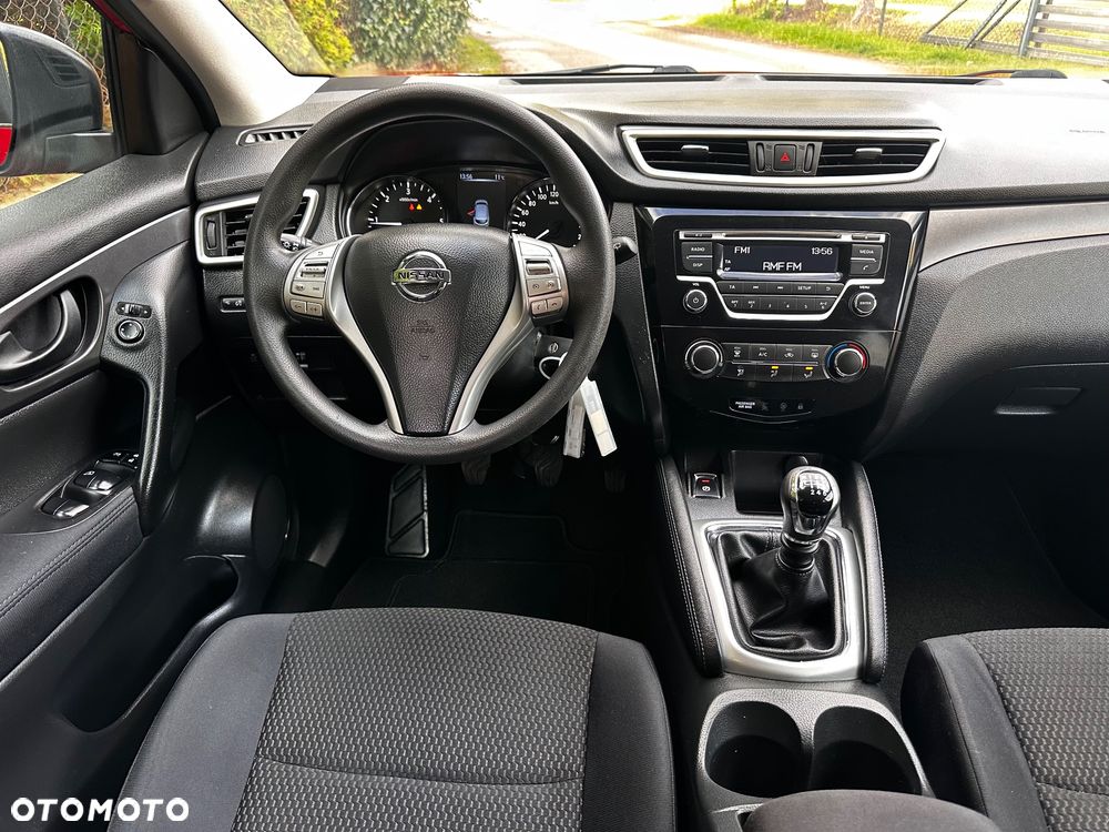 Nissan Qashqai 1.5 dCi N-Connecta - 23