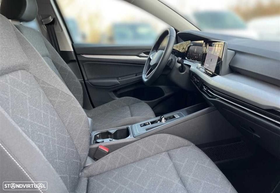 VW Golf Variant 1.0 eTSI Life DSG - 7