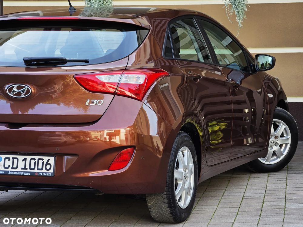 Hyundai i30 1.4 Comfort - 25