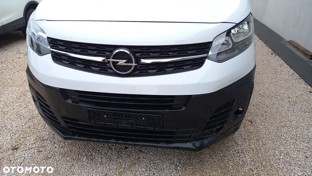 Opel Vivaro - 8