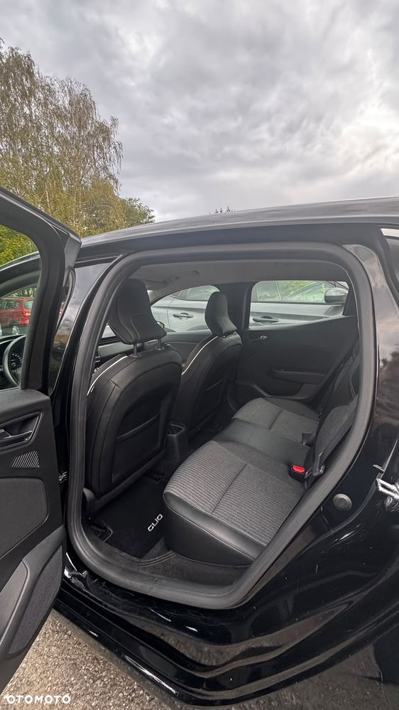 Renault Clio - 15