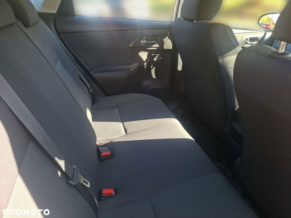 Toyota Auris - 10