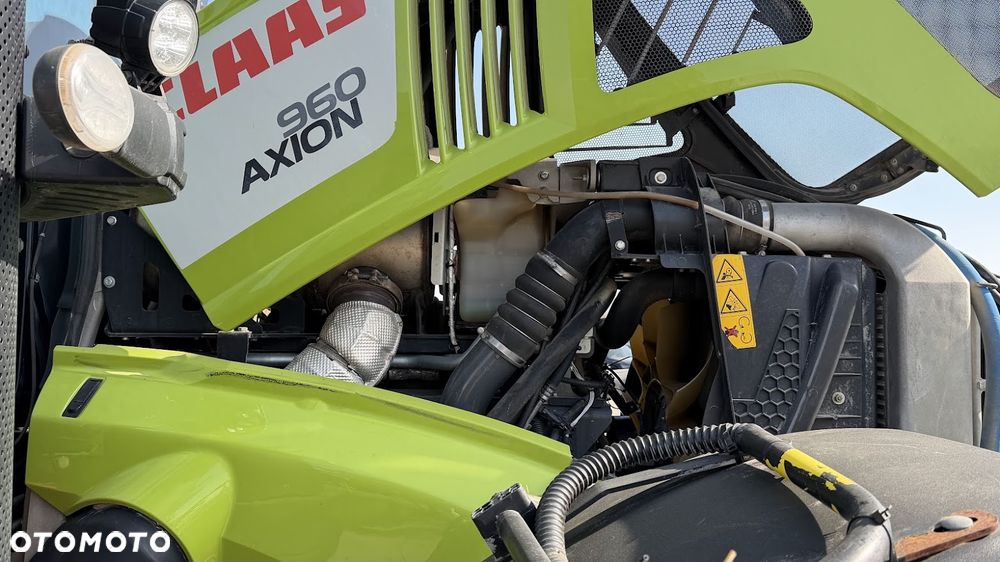 Claas Axion 960 - 17